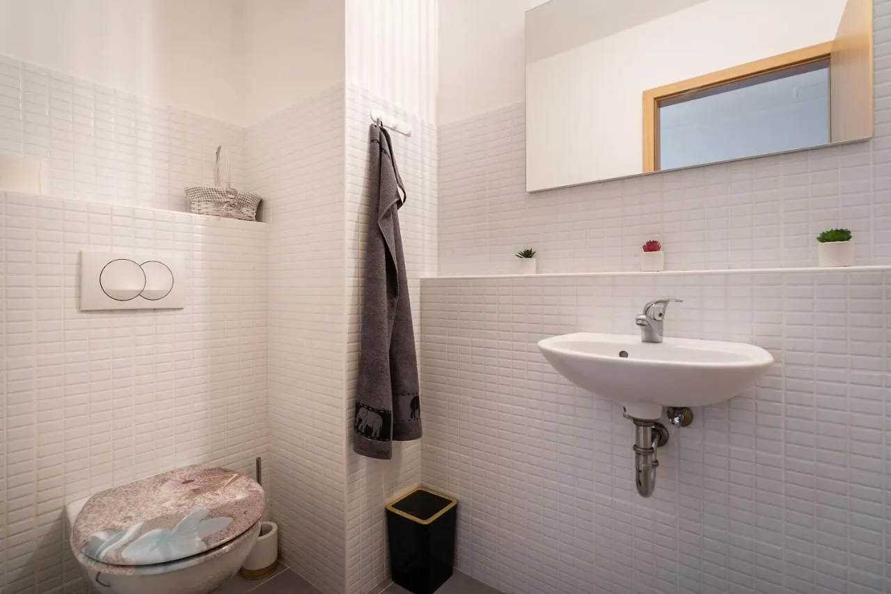 Penthouse Three Bedrooms, Three Balconies Apartment With Free Parking In Kiraly Street Budapest Hungary